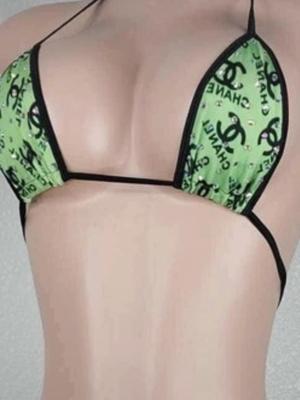 Cc Logo Print Triangle Top with Black Trim